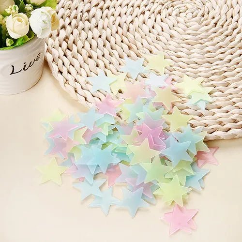 Stickers muraux fluorescents ( 100 pièces) I Shinning Stars™ - Oasis Tendresse